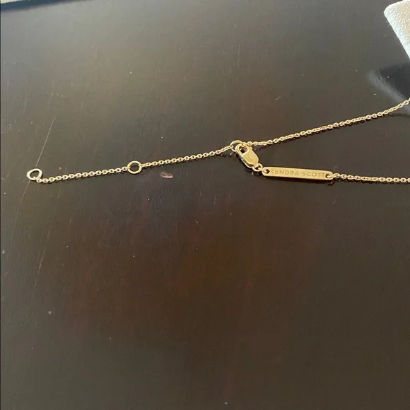 Kendra Scott Demi-fine necklace - Picture 2 of 4